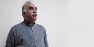 Μήνυμα Οτσαλάν «χαιρετίζει» τη διάλυση του PKK