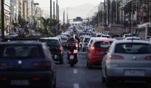 Υπ. Μεταφορών: Δεν οδηγούν αυτόματα μηχανή, όσοι έχουν δίπλωμα ΙΧ