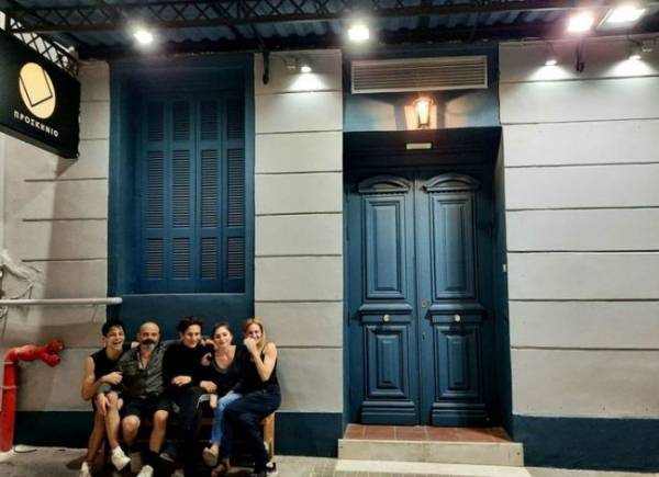 F_act: Επιστροφή στην ασφάλεια του θεάτρου