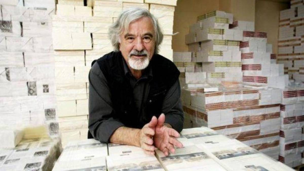 Αφαιρέθηκε ο τίτλος του επίτιμου διδάκτορα από τον Χάινς Ρίχτερ
