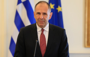 Τηλεφωνική επικοινωνία Γεραπετρίτη - αναπληρωτή πρωθυπουργού της Ουκρανίας
