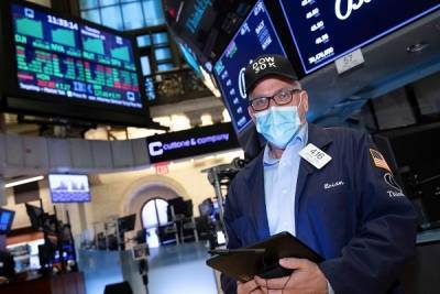 Wall Street: Οι πωλητές ανέλαβαν τα ηνία μετά τα ρεκόρ