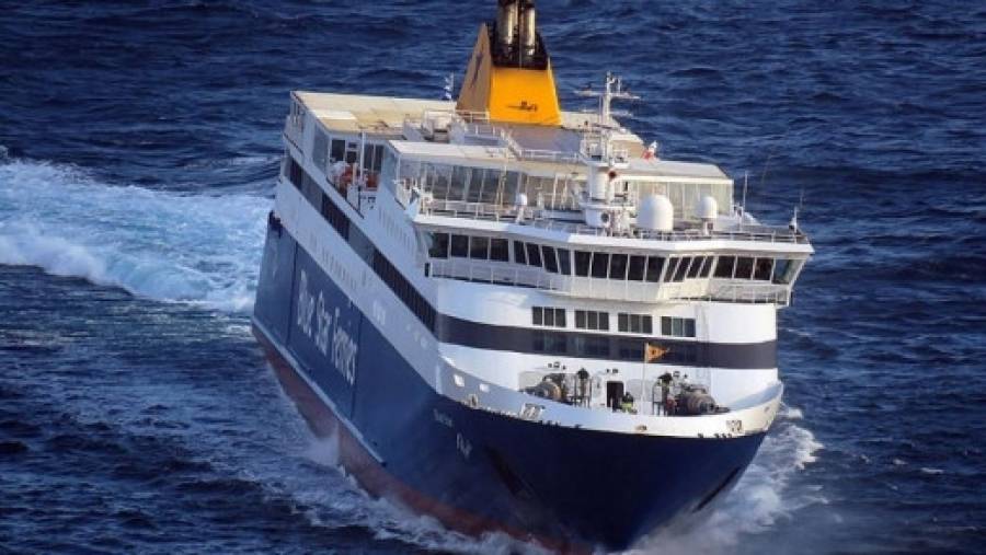 Εισροή υδάτων στο Blue Star Naxos