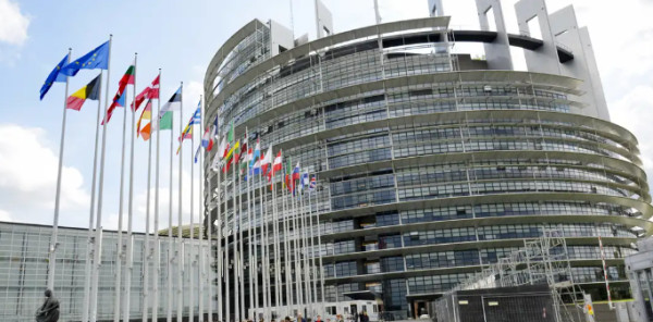 Ευρωκοινοβούλιο: Λίγο πριν την λήξη της θητείας «θυμήθηκε» την διαφθορά!