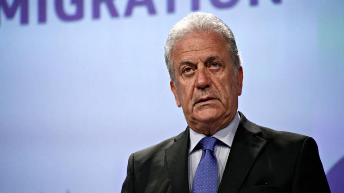 Novartis: Μήνυση Αβραμόπουλου για συκοφαντικό πρωτοσέλιδο εφημερίδας