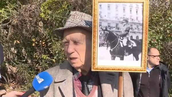 Από το Τατόι… στη Λουκάρεως και τα πρωτοσέλιδα: Από πού ξέρουμε τον 89χρονο «πιστολέρο»