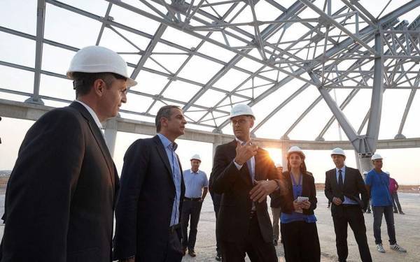 Στα έργα αναβάθμισης και επέκτασης του αεροδρομίου «Μακεδονία» ο Πρωθυπουργός