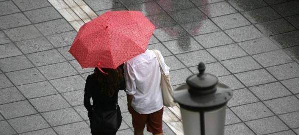 ΕΜΥ: Έρχονται ισχυρές βροχές και καταιγίδες