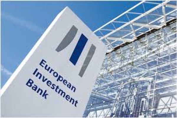 EIB: &quot;Ένεση&quot; ρευστότητας 10,2 δισ. ευρώ στις μικρομεσαίες επιχειρήσεις