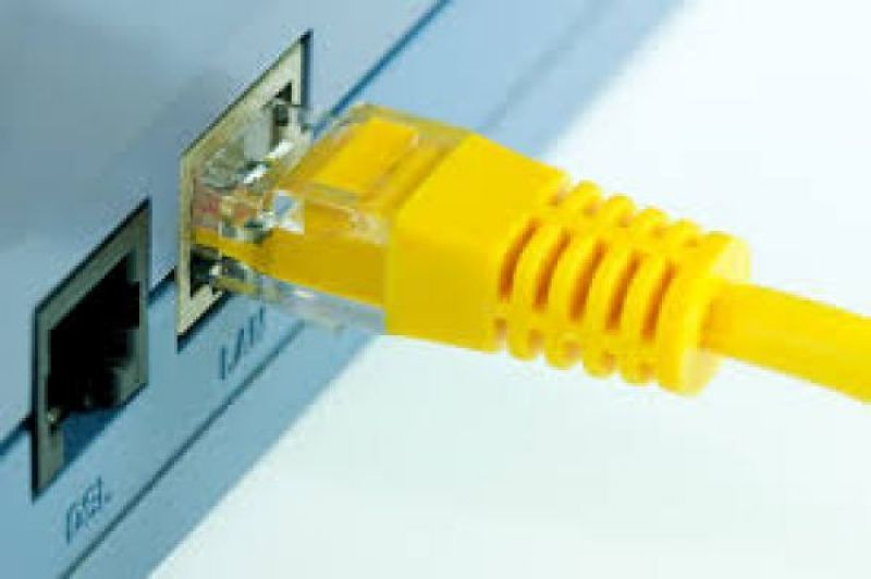 Πόλεμος Deutsche Telekom - Vodafone για τη συνδρομητική τηλεόραση στην Ελλάδα - Οι κινήσεις τους στη διεθνή σκακιέρα