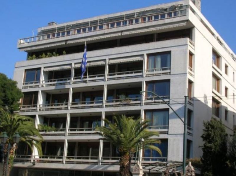 "Πρεμιέρα" για το 2014 με νέους γύρους απολύσεων από την κυβέρνηση