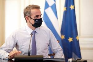 Μητσοτάκης: «Λελογισμένη αισιοδοξία» για το εμβόλιο