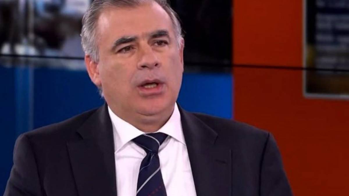 Παναγιωτακόπουλος: Πότε θα βγάλουμε τις μάσκες
