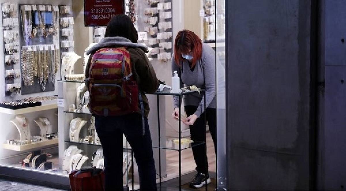 Καταστήματα: Προαιρετική λειτουργία με click away την Κυριακή 3 Ιανουαρίου