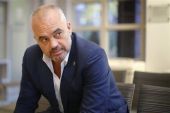 Αλβανία: Αποχή Δημοκρατών από τη Βουλή μέχρι την παραίτηση Ράμα