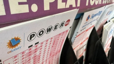 Ένας υπερτυχερός κέρδισε 2 δισ. δολάρια στο Powerball