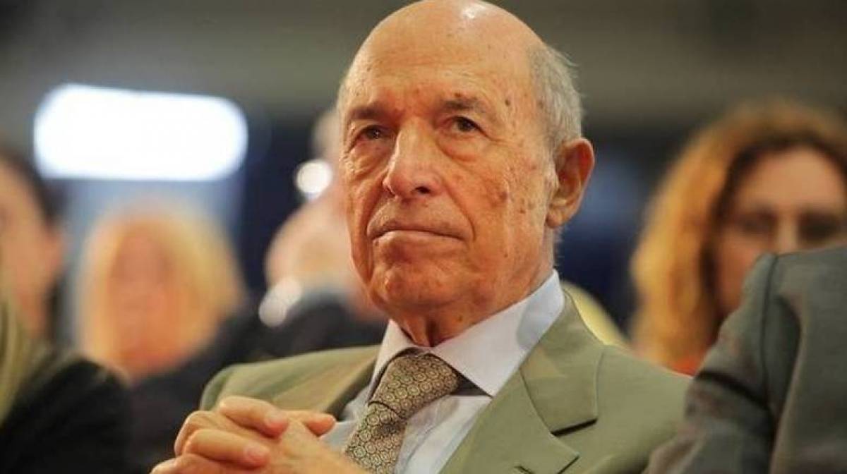 Σημίτης: Στην Ελλάδα δεν πραγματοποιήθηκε συζήτηση για τα ευρωπαϊκά θέματα