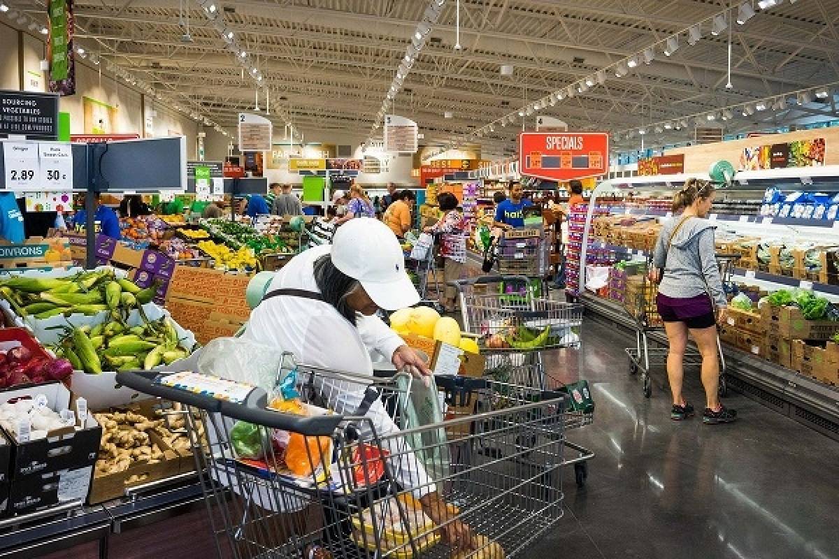 ΗΠΑ: Ενισχύθηκαν οι καταναλωτικές δαπάνες το Σεπτέμβριο
