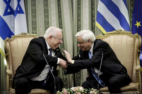 Παυλόπουλος: Αδύνατη η ένταξη ΠΓΔΜ σε ΝΑΤΟ-Ε.Ε. όσο υπάρχουν αλυτρωτισμοί