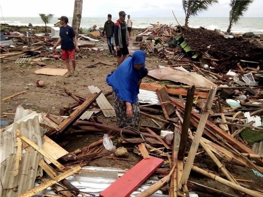 Ινδονησία: Τουλάχιστον 222 νεκροί από τσουνάμι - Εκατοντάδες οι τραυματίες