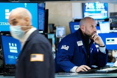 Οι πωλητές ανέλαβαν τα ηνία στη Wall Street