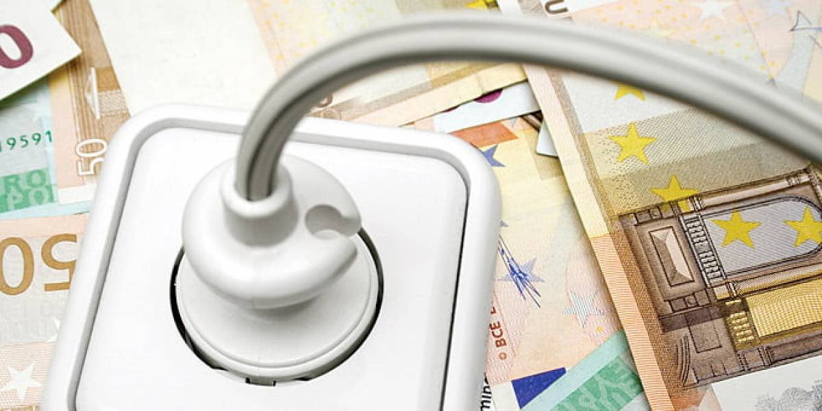 Εξετάζεται νέα αύξηση της επιδότησης του ηλεκτρικού ρεύματος-Το ποσό της έκπτωσης