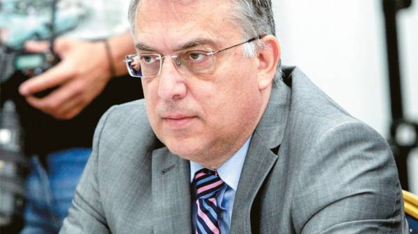 Μέχρι τέλος Νοεμβρίου τα νομοσχέδια για ψήφο αποδήμων-απλούστευση εκλογικών διαδικασιών