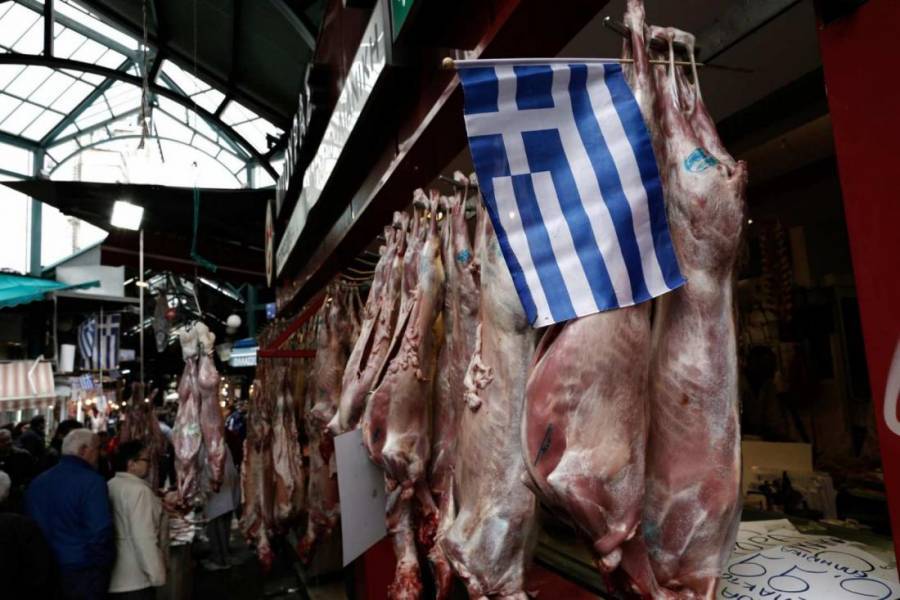 Ποιος κοροϊδεύει ποιον για τις τιμές των αρνιών;