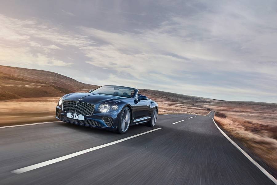 Η νέα Bentley Continental GT Speed κάνει σινιάλο στα χοντρά πορτοφόλια!
