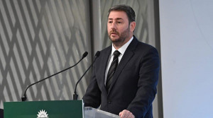 Ανδρουλάκης: Έμποροι ψυχών οδήγησαν εκατοντάδες ανθρώπους σε μια τραγωδία