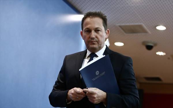 Πέτσας: Αντικοινωνική η συμπεριφορά όσων μετακινούνται στην επαρχία