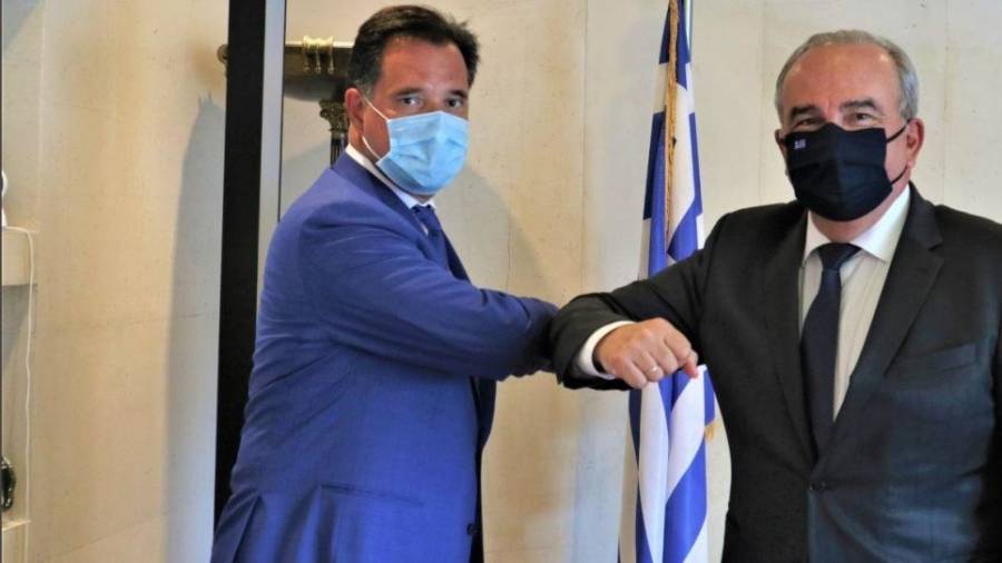 Σε καραντίνα Γεωργιάδης, Παπαθανάσης-Ήρθαν σε επαφή με επενδυτή με κορονοϊό