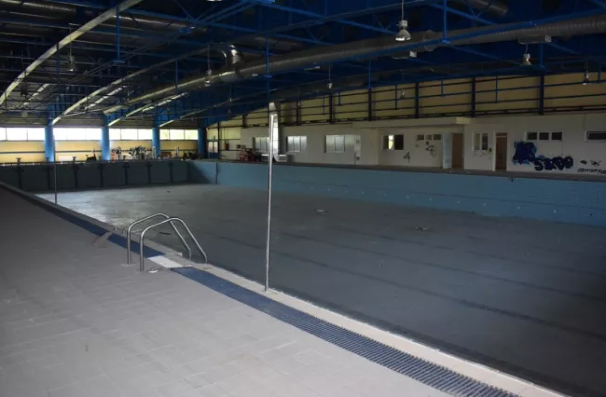Φλώρινα: Ένα κολυμβητήριο χωρίς νερό