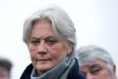 Γαλλία: Υπό κράτηση η σύζυγος του Fillon