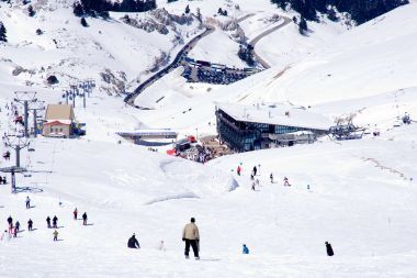 Χιονοδρομικό Παρνασσού: Εργασίες στα κτήρια αλλά κανονικά οι πίστες