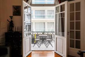 Πληθωρισμός κλινών και airbnb απειλούν τη βιωσιμότητα των αθηναϊκών ξενοδοχείων
