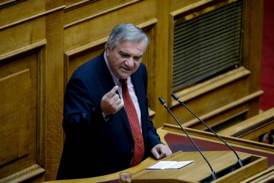 Βουλή: Διαφοροποίηση Καστανίδη από ΚΙΝΑΛ για δημοψηφίσματα