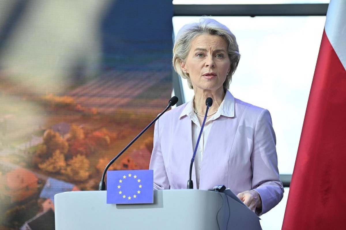 Ευρωκοινοβούλιο: Απειλή για πρόταση μομφής κατά της φον ντερ Λάιεν
