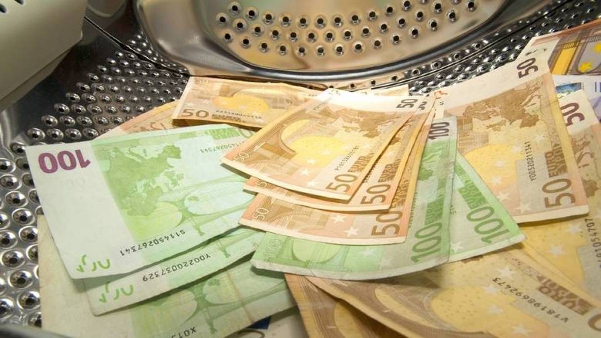 Στην Κομισιόν το «ξέπλυμα χρήματος» στο…ποδόσφαιρο!