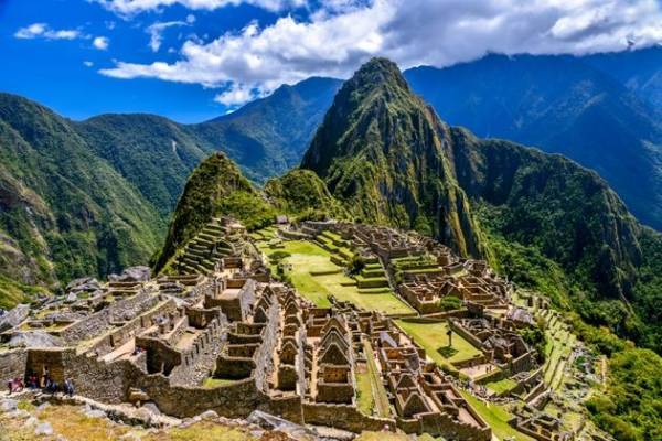 Περού: Πέντε απελάσεις τουριστών και μια προσαγωγή σε δίκη για…βεβήλωση