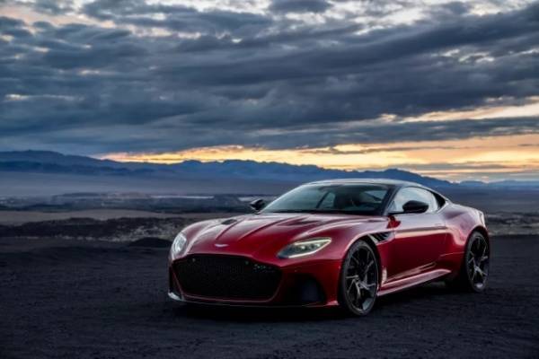 Ένα ακόμα supercar από την Aston Martin (εικόνες)