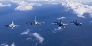 Συντριβή F-16: Έμεινε 90 λεπτά στη θάλασσα ο πιλότος