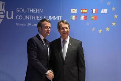 Μακρόν: Η Συμφωνία των Πρεσπών παράδειγμα για την Ευρώπη