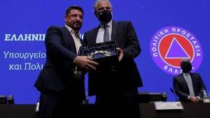 Παράδοση-παραλαβή στο υπ. Πολιτικής Προστασίας - Οι δηλώσεις Στυλιανίδη, Χαρδαλιά