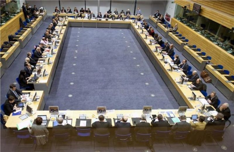 Eurogroup: «Πράσινο φως» για τη δόση των 2+10 δισ. ευρώ