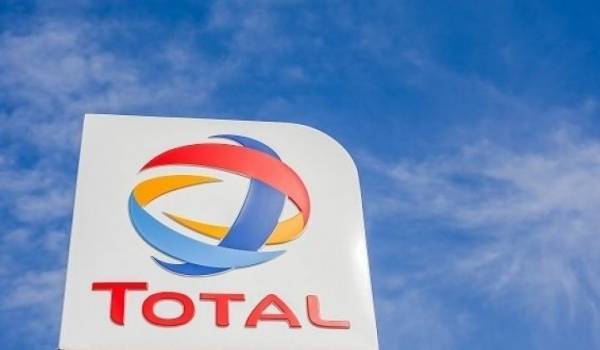 Στην Total τα τρία φορτία LNG της ΔΕΗ