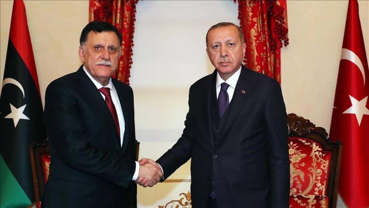 Νέα κεκλεισμένων των θυρών συνάντηση Ερντογάν - Σαράτζ