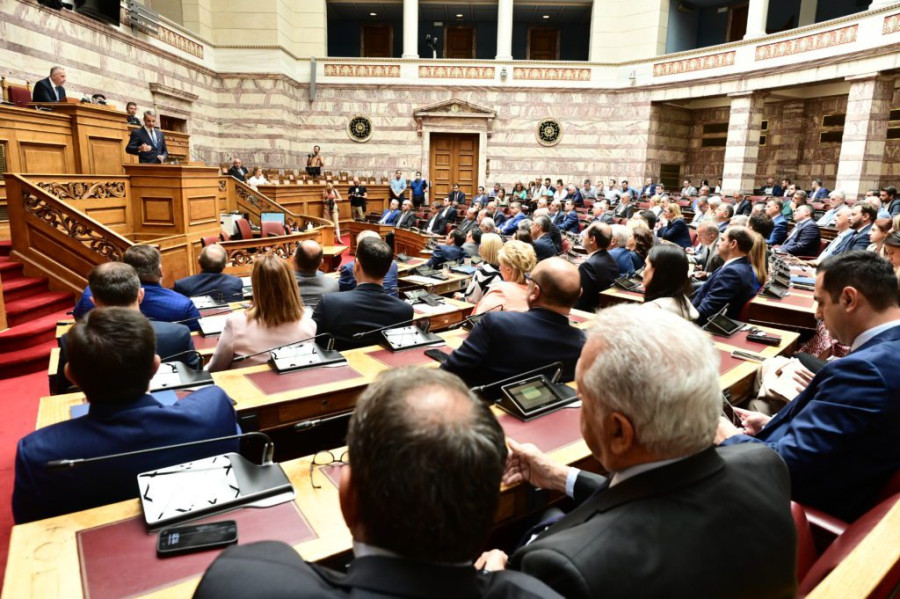Ούτε καν οι εξωκοινοβουλευτικοί της κυβέρνησης δεν θα συμφωνούν με το ασυμβίβαστο