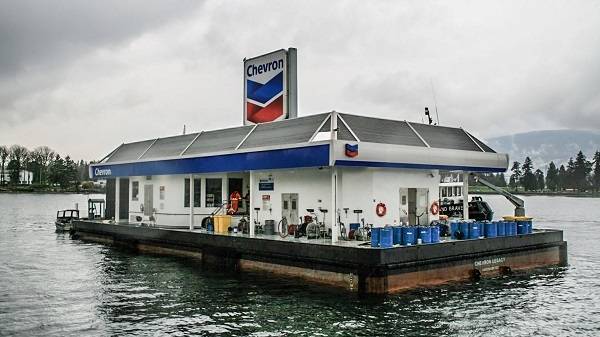 Κόλπος Μεξικού: Η Chevron εκκενώνει δύο εξέδρες πετρελαίου ενόψει θύελλας