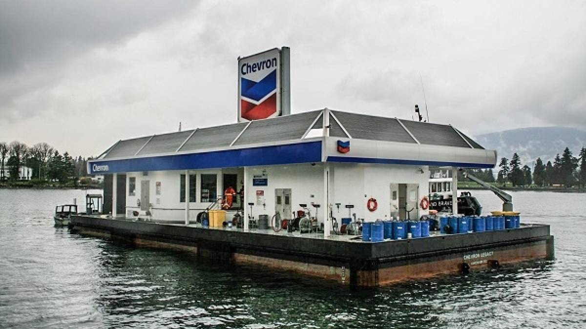 Κόλπος Μεξικού: Η Chevron εκκενώνει δύο εξέδρες πετρελαίου ενόψει θύελλας